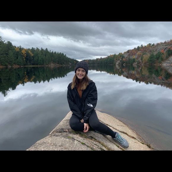 Meet your Posher, Sophia - Picture 1 of 1